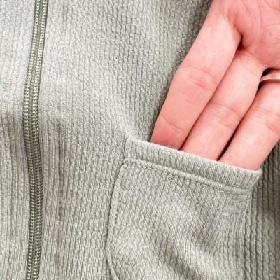 Conj. Jaqueta com Flores Bordadas no Bolsinho e Calça Ribana - Verde